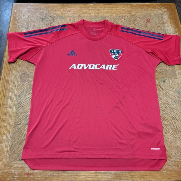 Men's FC Dallas Adidas Red 2020 On-Field Training Jersey Licensed Advocare Sz XL - Picture 1 of 6